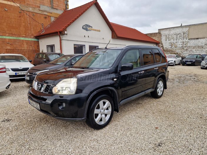 NISSAN X-TRAIL 2.0 dCi XE
