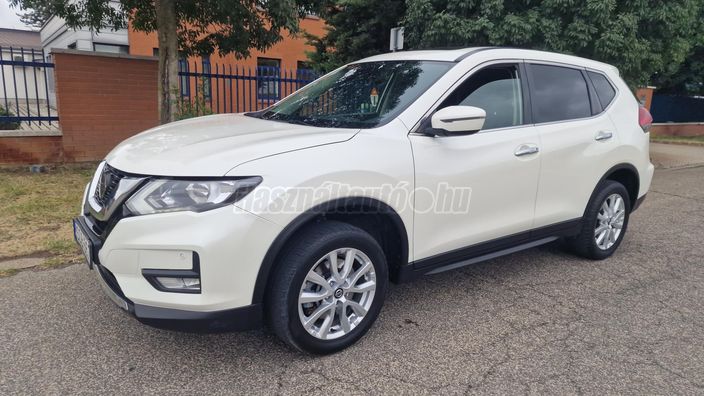 NISSAN X-TRAIL 1.3 DIG-T Tekna DCT (7 személyes )