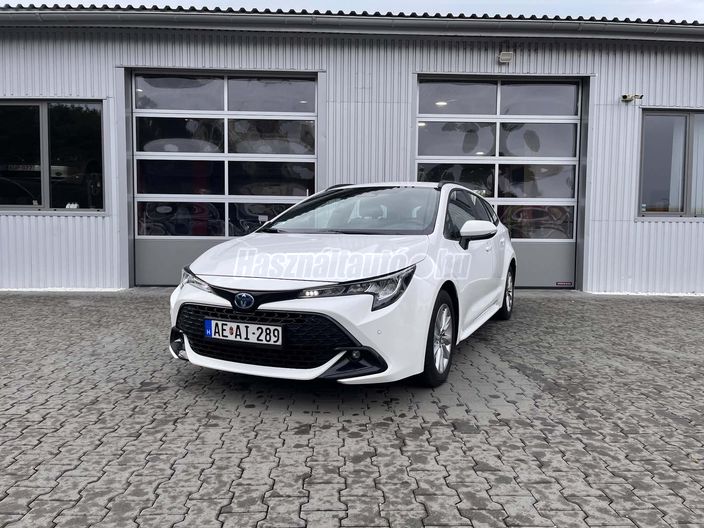 TOYOTA COROLLA Touring Sports 1.8 Hybrid Comfort Tech e-CVT