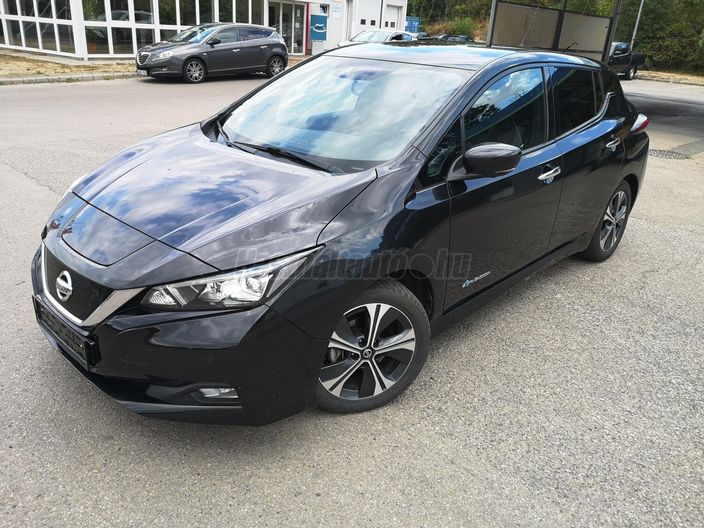 NISSAN LEAF Tekna 40kWh (Automata)