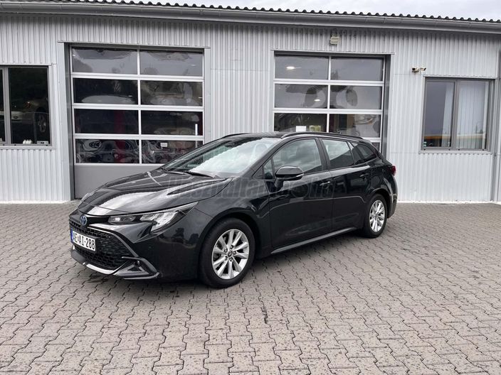 TOYOTA COROLLA Touring Sports 1.8 Hybrid Comfort Tech e-CVT