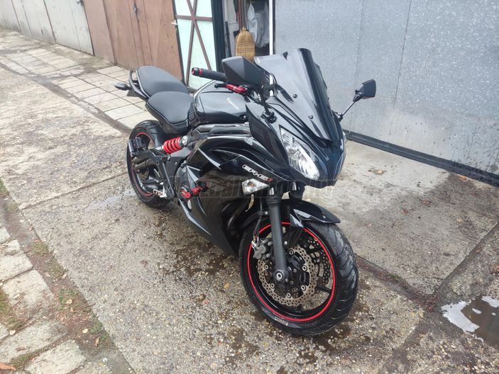 KAWASAKI ER-6F