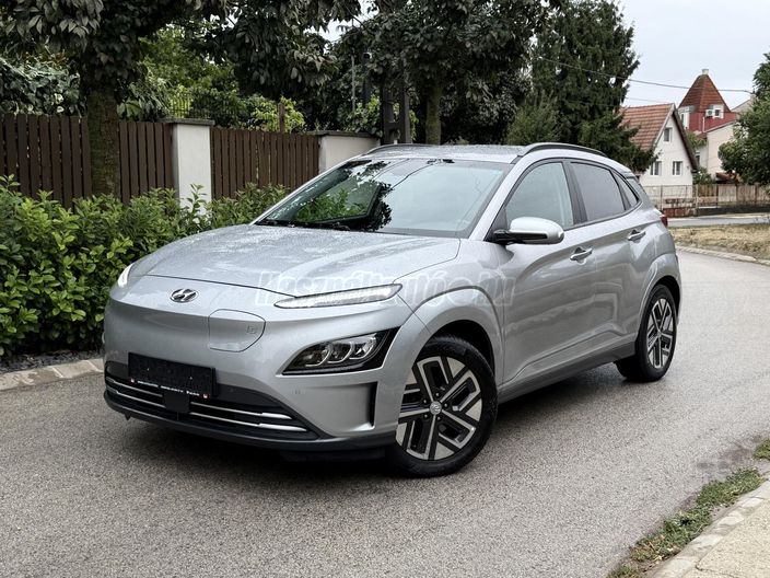 HYUNDAI KONA EV 64kWh Premium Edition