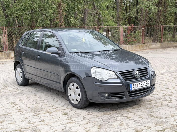 VOLKSWAGEN POLO IV 1.2 55 Trendline