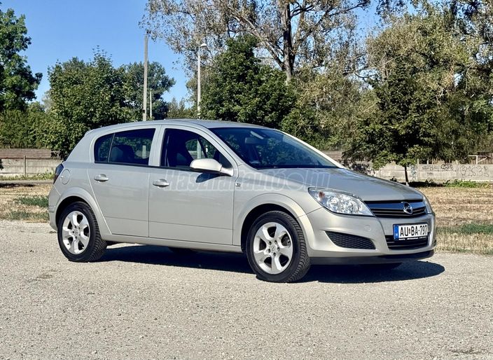 OPEL ASTRA H 1.6 Enjoy