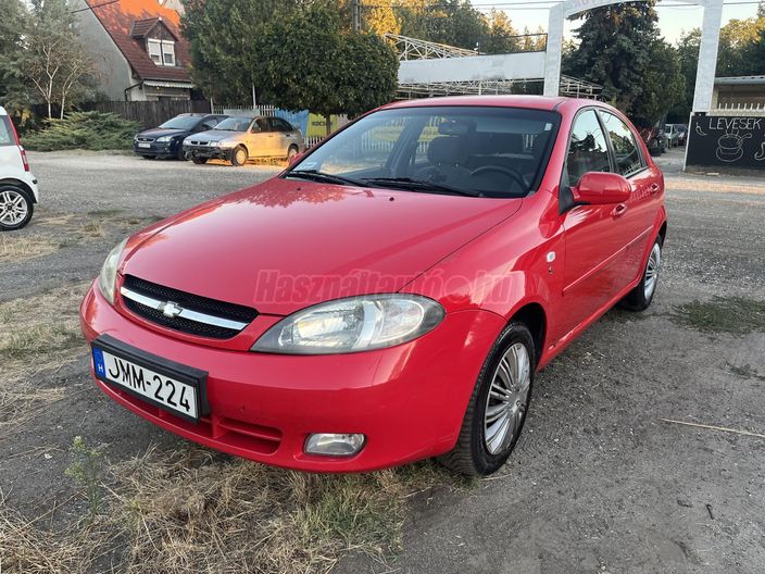 CHEVROLET LACETTI 1.4 16V Star