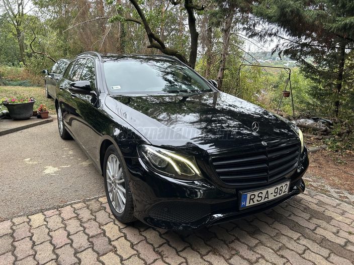 MERCEDES-BENZ E 200 d T 9G-TRONIC