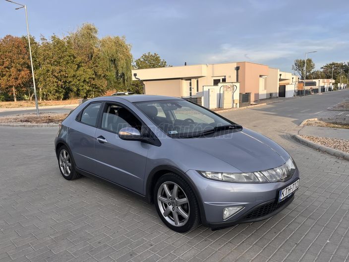 HONDA CIVIC 1.8 Sport