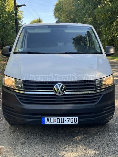 VOLKSWAGEN TRANSPORTER T6 2.0 TDi T6.1 RT (3 személyes )