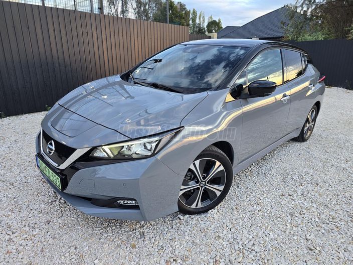 NISSAN LEAF Tekna 40kWh (Automata)