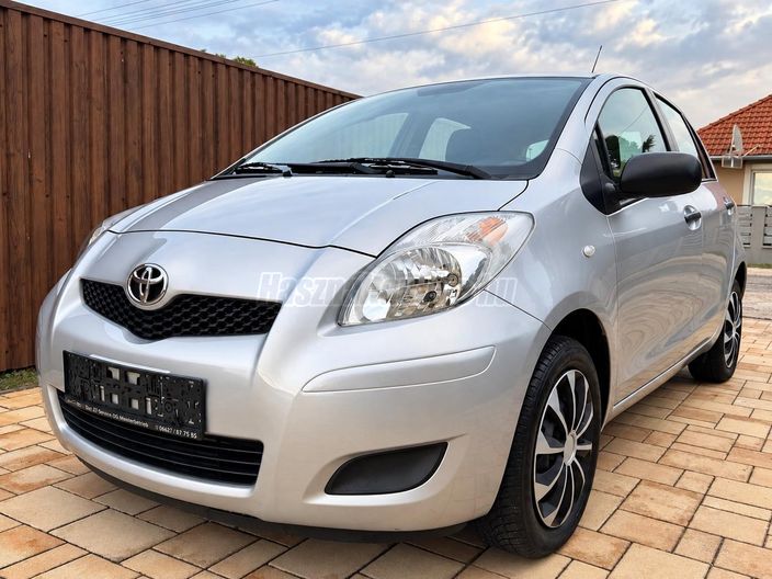 TOYOTA YARIS 1.0 998 Ice