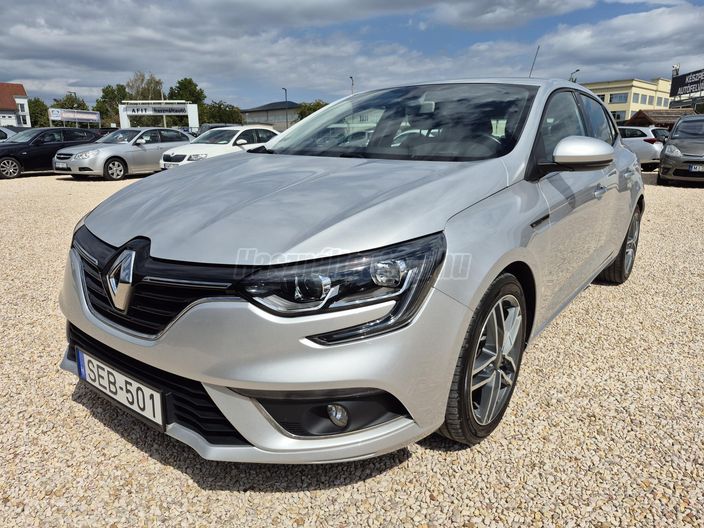 RENAULT MEGANE 1.2 TCe Intens