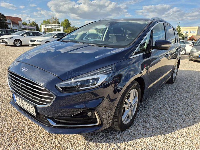 FORD S-MAX 2.0 EcoBlue Titanium (Automata) [7 személy]