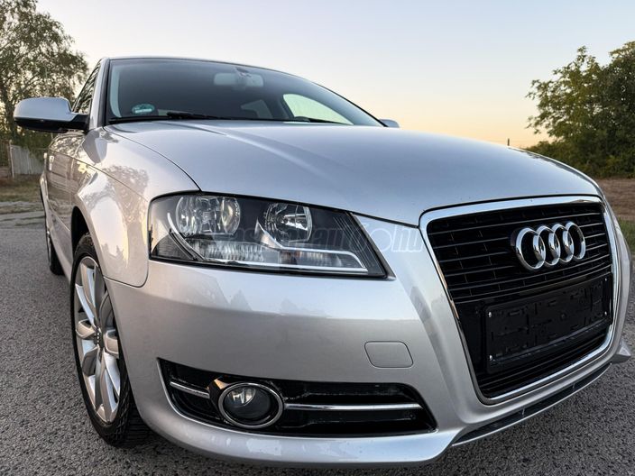 AUDI A3 2.0 TDI Attraction S-tronic DPF