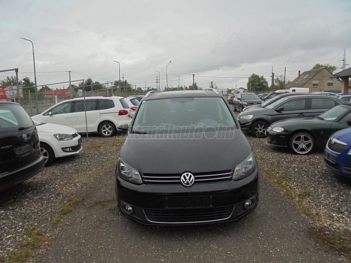 VOLKSWAGEN TOURAN 1.6 CR TDI Highline