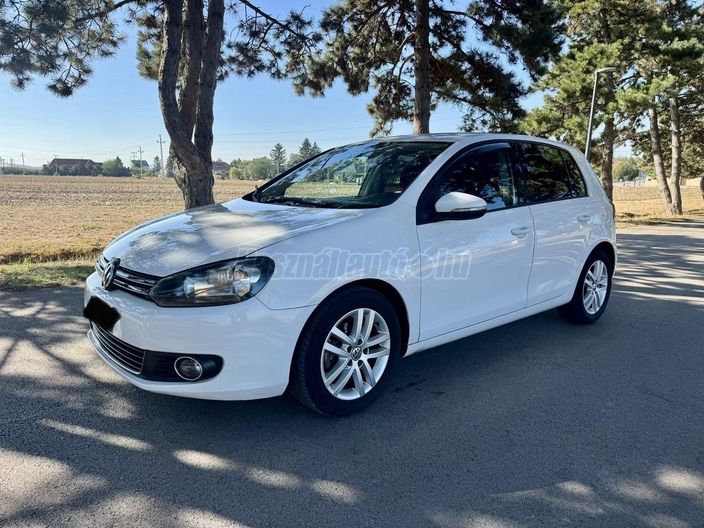 VOLKSWAGEN GOLF VI 1.6 TDi Comfortline