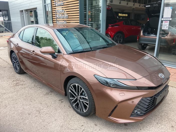 TOYOTA CAMRY 2.5 Hybrid Prestige e-CVT