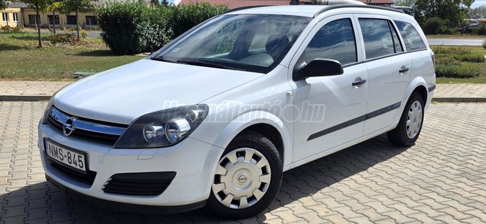 OPEL ASTRA H Caravan 1.3 CDTI Optima