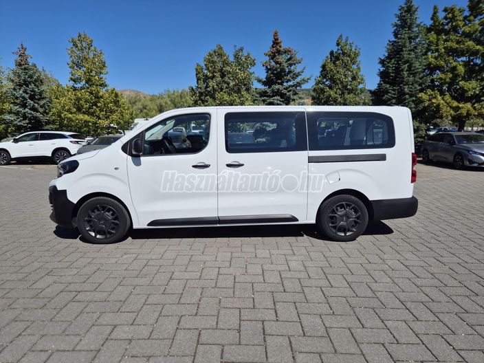 OPEL VIVARO 2.0 D Combi L (Automata) (9 személyes )