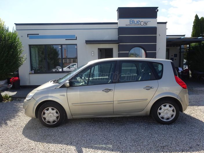 RENAULT SCENIC Grand Scénic 1.6 Dynamique Plus