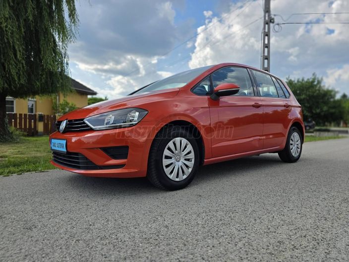 VOLKSWAGEN GOLF SPORTSVAN 1.6 TDI Comfortline