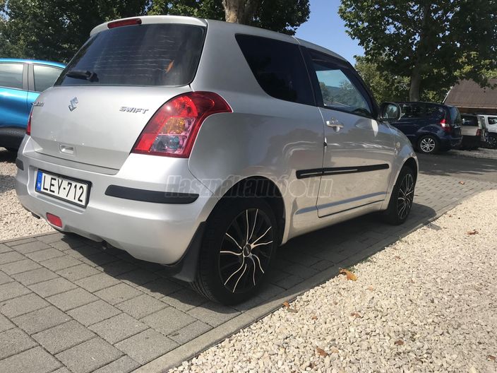 SUZUKI SWIFT 1.3 GC AC