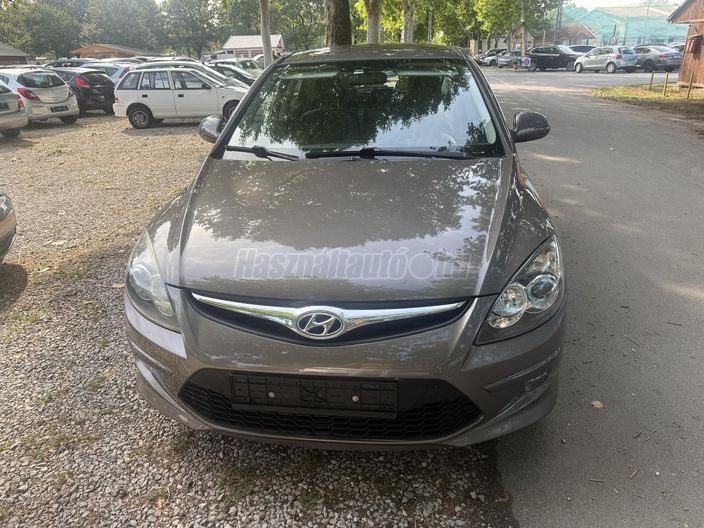 HYUNDAI I30 1.6 CRDi HP Business