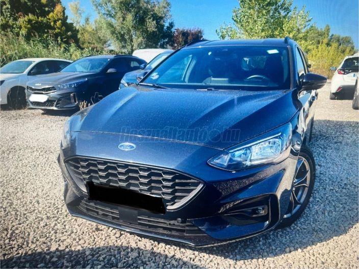 FORD FOCUS 1.0 EcoBoost ST-Line X