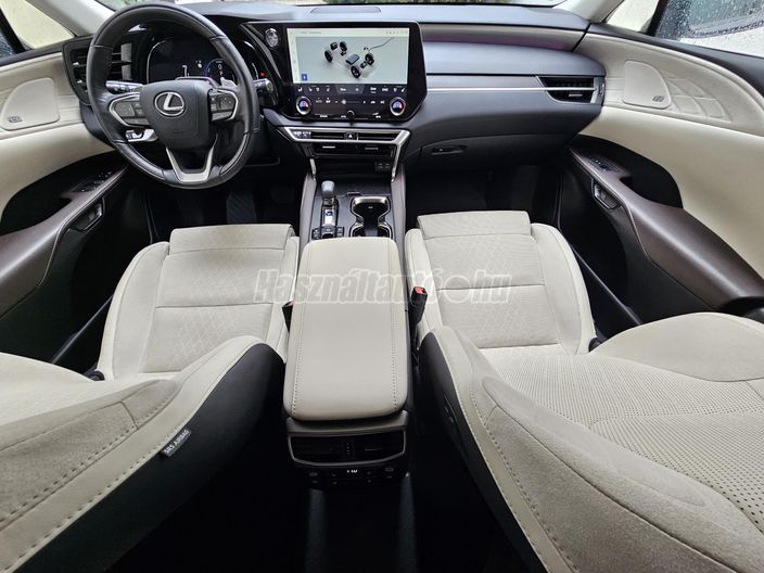 LEXUS RX 450h+ Luxury e-CVT