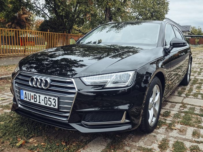 AUDI A4 Avant 35 TFSI Sport S-tronic