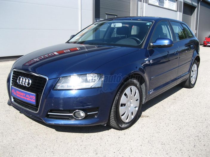 AUDI A3 1.6 TDI Attraction DPF