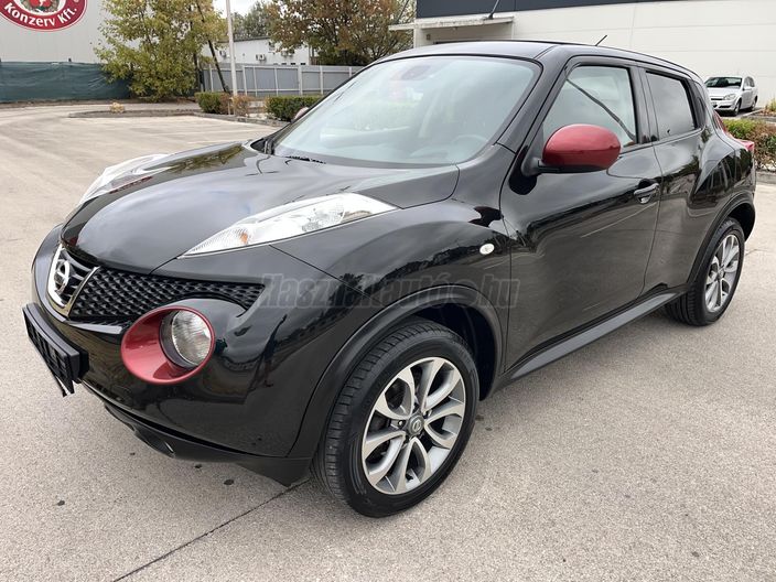 NISSAN JUKE 1.6 Tekna