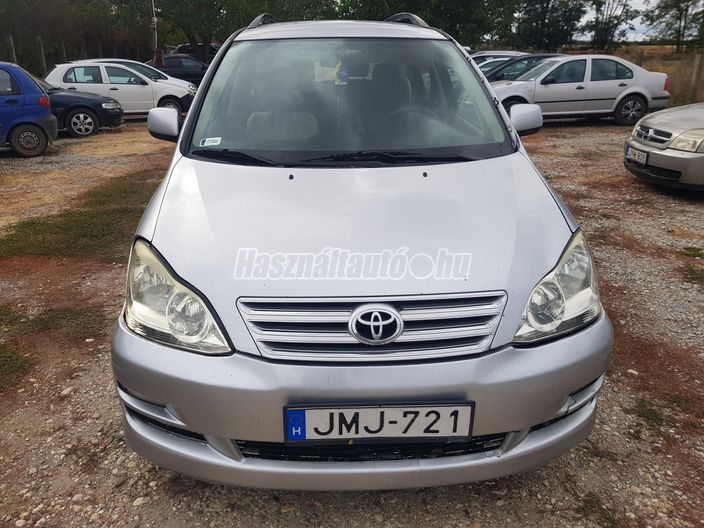 TOYOTA AVENSIS VERSO 2.0 D-4D Linea Sol