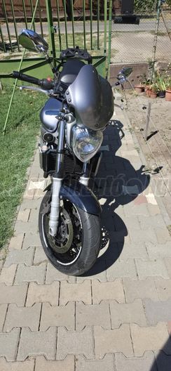 YAMAHA FZ6-N
