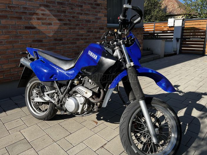 YAMAHA XT 600 E