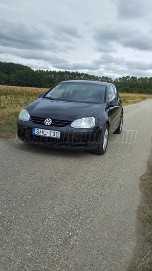 VOLKSWAGEN GOLF V 1.6 FSI Trendline