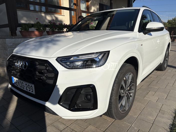 AUDI Q5 40 TDI S line quattro S-tronic