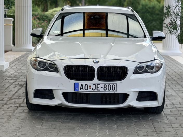 BMW 5-ÖS SOROZAT 520d Touring (Automata)