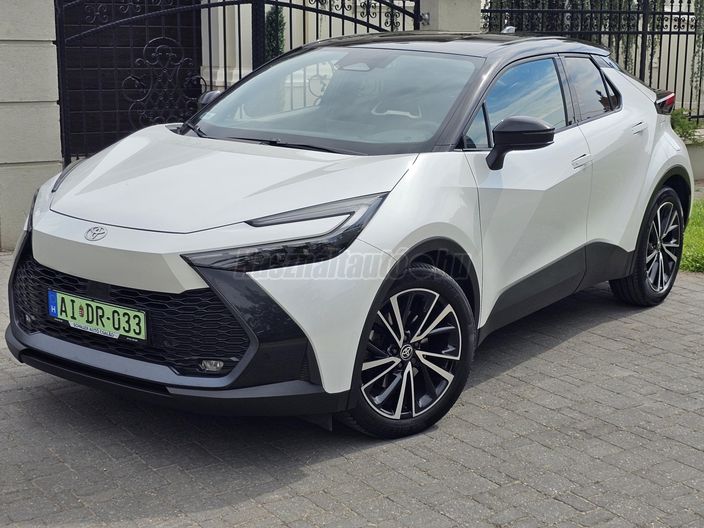 TOYOTA C-HR 2.0 PHEV Executive Tech Premier Edition e-CVT