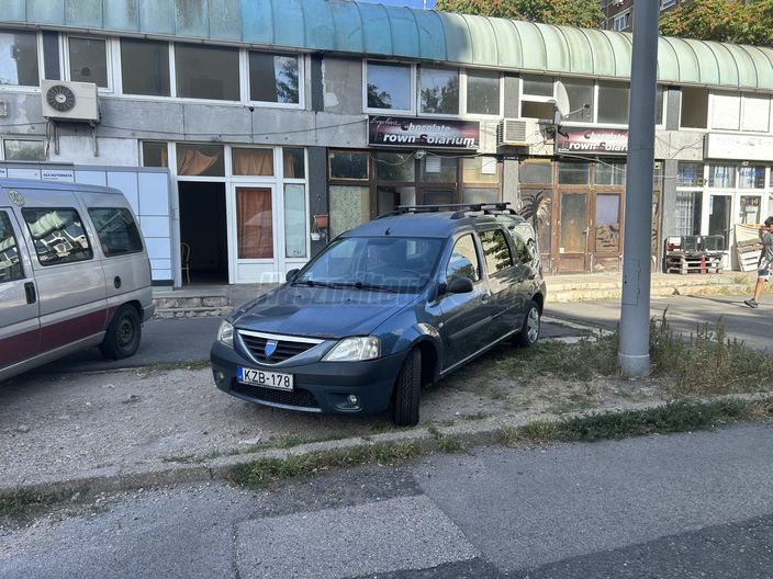 DACIA LOGAN MCV 1.5 dCi Ambiance (7 személyes )