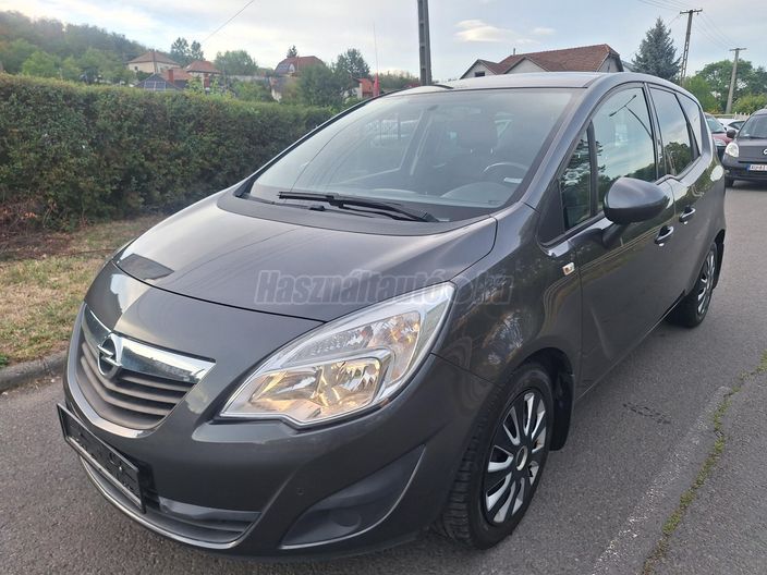 OPEL MERIVA B 1.4 T Cosmo