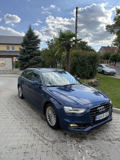 AUDI A4 Avant 2.0 TDI quattro