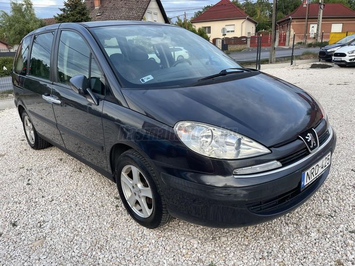 PEUGEOT 807 2.0 HDi Symbole