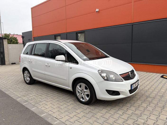 OPEL ZAFIRA B 1.7 CDTI Enjoy