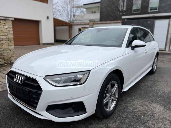 AUDI A4 Avant 30 TDI Advanced S-tronic