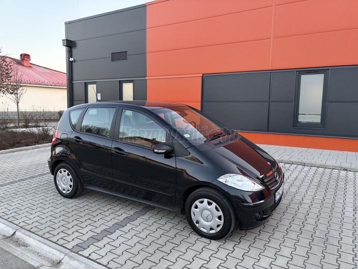 MERCEDES-BENZ A 150 Avantgarde