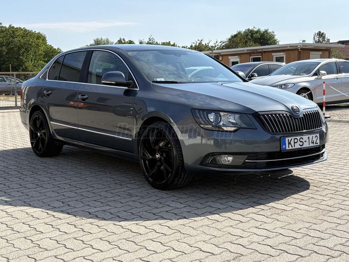 SKODA SUPERB 2.0 TDI SCR Ambition 4x4 DSG