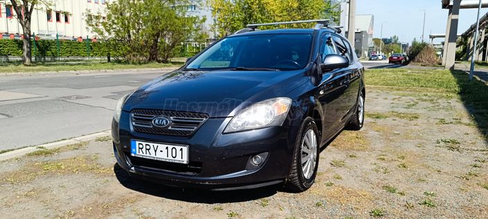 KIA CEE'D 2.0 CRDi TX