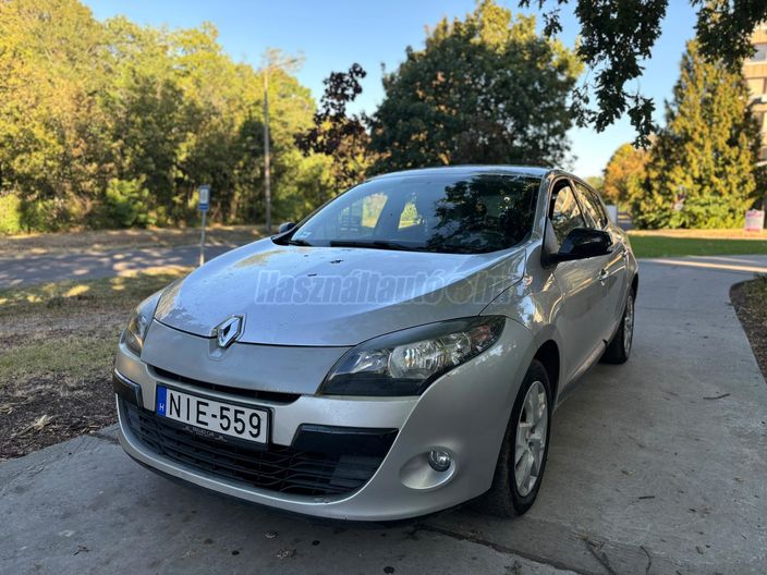 RENAULT MEGANE 1.9 dCi Dynamique EURO5