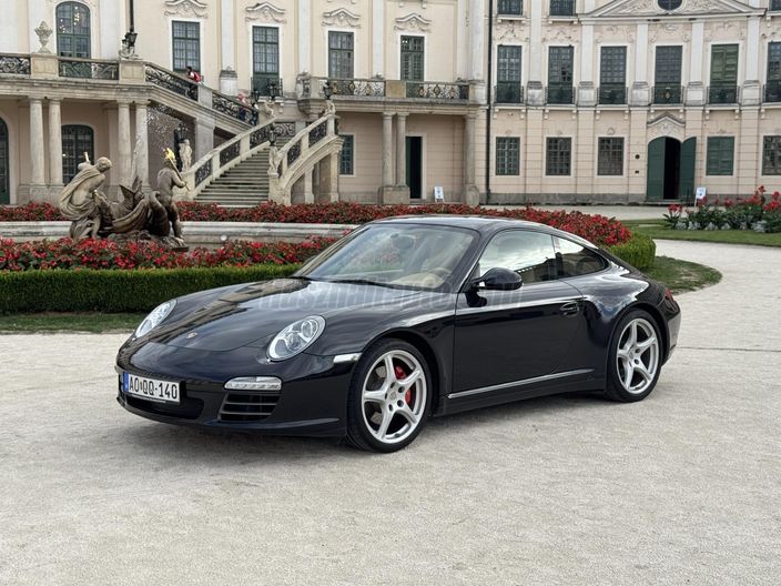 PORSCHE 911 Carrera 4S PDK